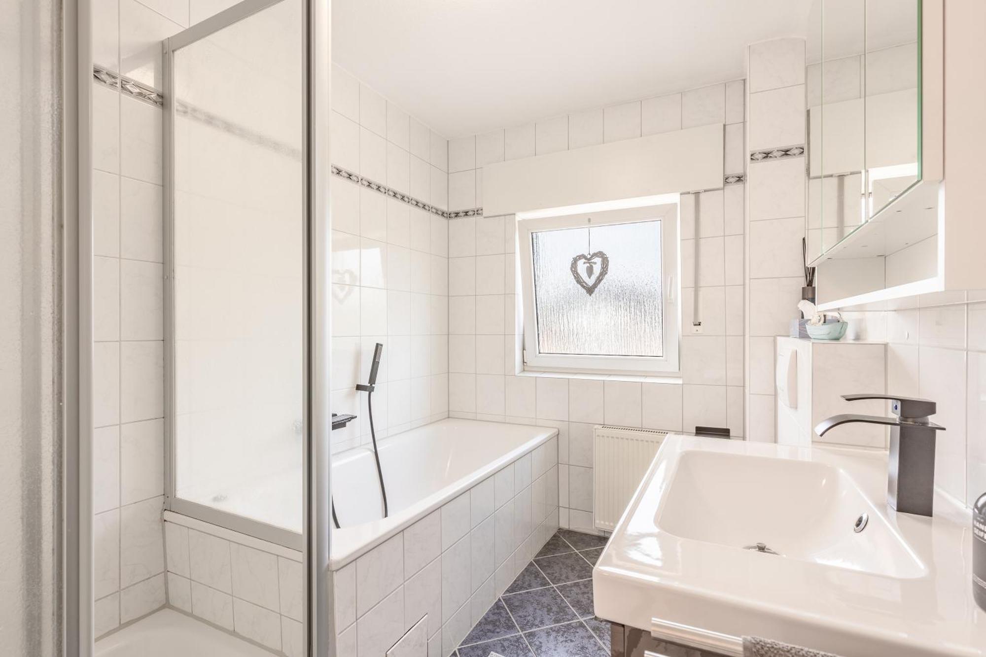 Fewo Gladbeck - Moderne Und Geraeumige 2 Zimmerwohnung Mit Sued-Balkon In Gladbeck-Brauck Naehe Movie Park Und Arena Aufschalke Eksteriør billede